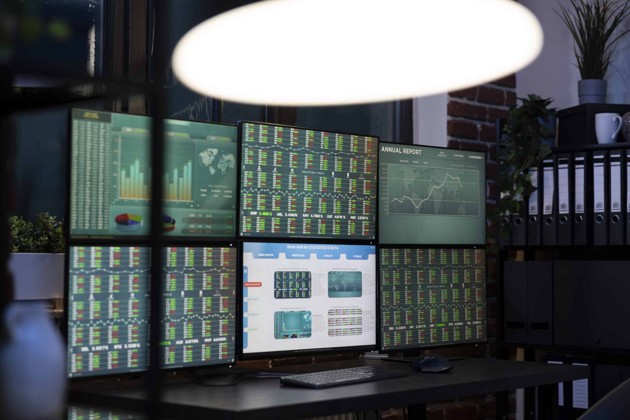 Self-Hosted Monitoring in 2026: Netdata vs. Prometheus/Grafana vs. Uptime Kuma